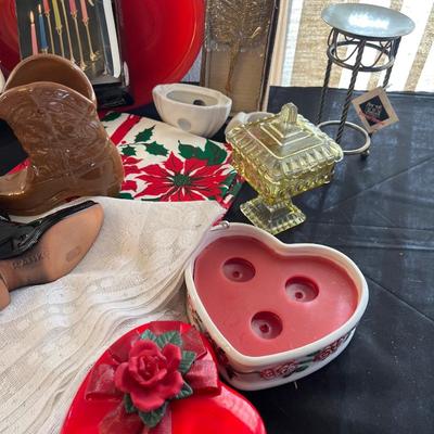 Xmas, Valentine & more decor