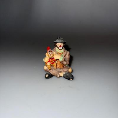 Emmett Kelly Jr Hobo Clown Figurine With Monkey Flambro