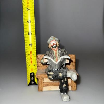 Flambro EMMETT KELLY JR Clown Figurine Reading Newspaper “BIG BUSINESS