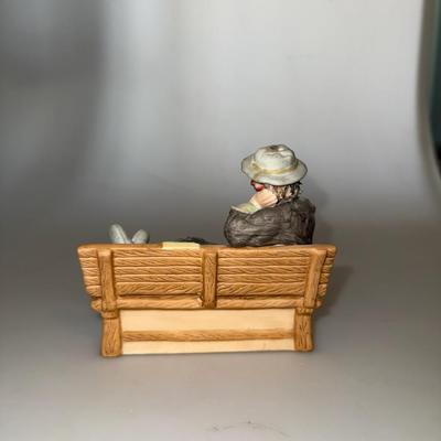 Vintage Flambro Emmett Kelly Jr. Collection 5” Hobo Clown on Park Bench Figurine