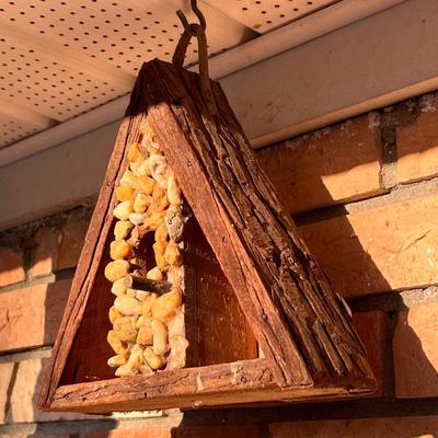 Wind Chimes, Bird Houses & Terracotta Pots (Y-RG)