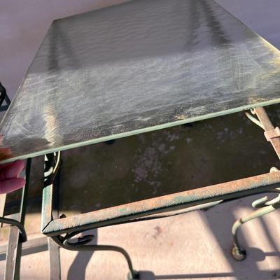 Green Metal Patio Table & Matching Chairs (Y-RG)