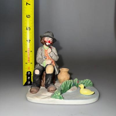 Emmett Kelly Jr Figurine FLAMBRO Clown Smoking Next to a Pond and Duck