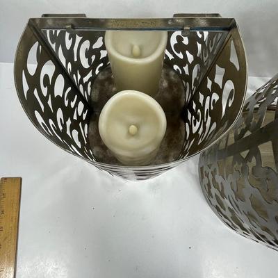 Metal Holders with scroll pattern
