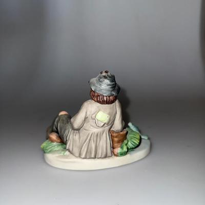 Vintage EMMETT KELLY JR Fish at the Pond Porcelain Figurine Hobo Clown FLAMBRO