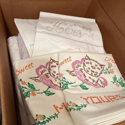 Misc sheets and scarves