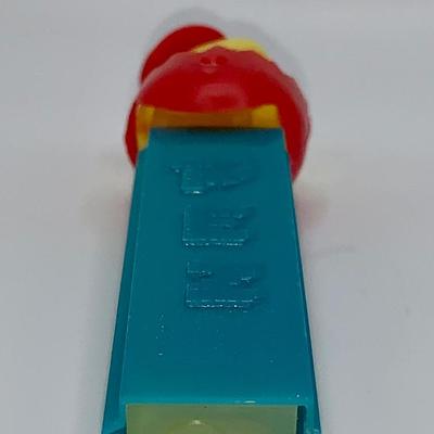 Vintage 3.9 PEZ Easter Chick - No feet, Austria