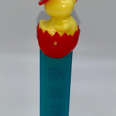 Vintage 3.9 PEZ Easter Chick - No feet, Austria
