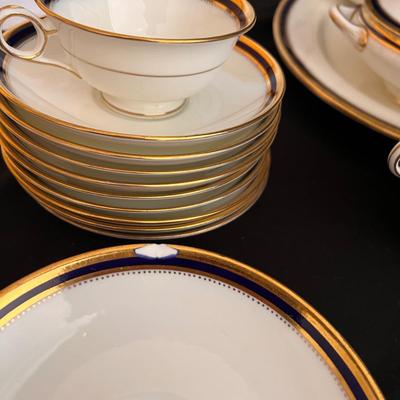 75 Piece Cauldon China Blue/White Dinnerware Set (D-RG)