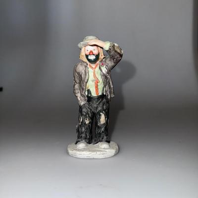 Emmet Kelly Jr. clown figurine looking out