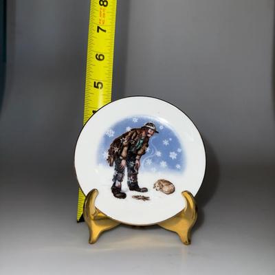 Emmett Kelly Jr. Winter Season Mini Plates