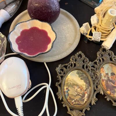 Bed trays, bath access., vintage lampshades, decor & more