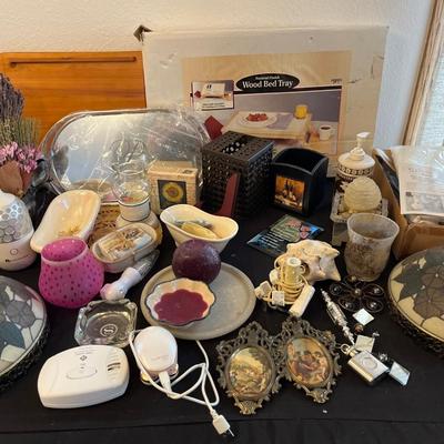 Bed trays, bath access., vintage lampshades, decor & more