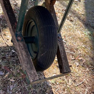 True Temper Metal Wheelbarrow (Y-RG)