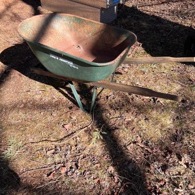 True Temper Metal Wheelbarrow (Y-RG)