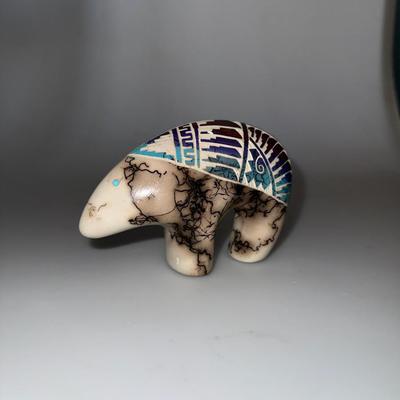 Vintage Navajo Native American Horsehair Pottery Bear Figure