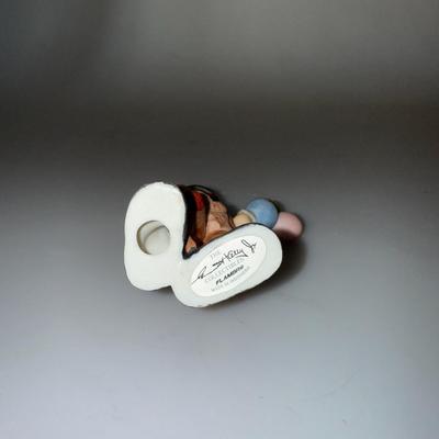 Emmett Kelly Jr. Figurine featuring him holding three balloons
