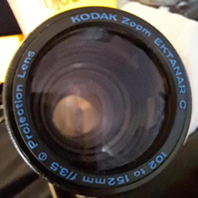KODAK Carousel 750 Slide Projector & Assessories - NIB (BD-SD)