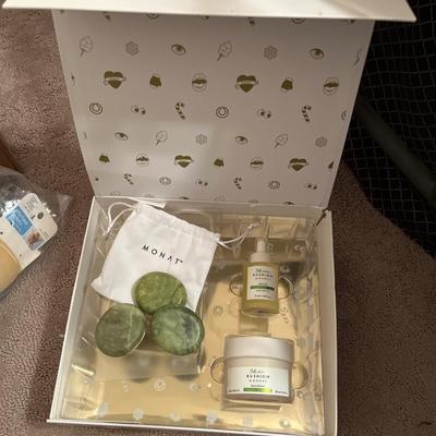 Monat massaging set