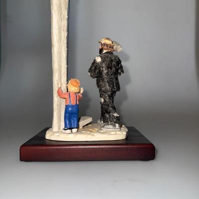 VINTAGE RARE EMMETT KELLY JR "YOU CAN DO IT. EMMETT" PORCELAIN FIGURE