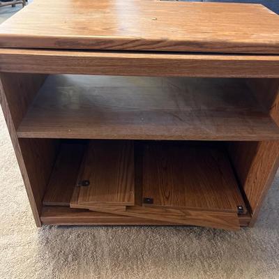 Swivel top TV stand