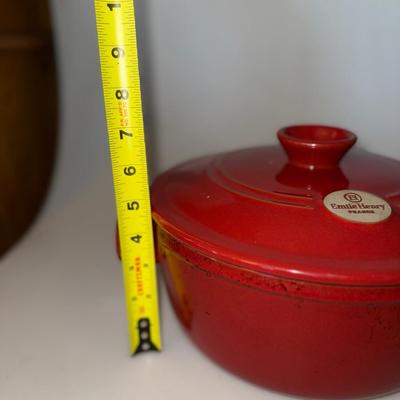 Emile Henry Flame Round Stewpot Dutch Oven, Burgundy
