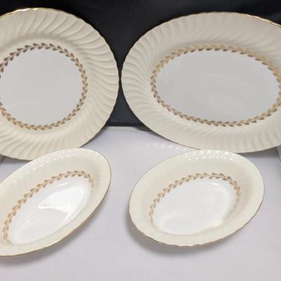 Minton Bone China Gold Cheviot Servers (DR)