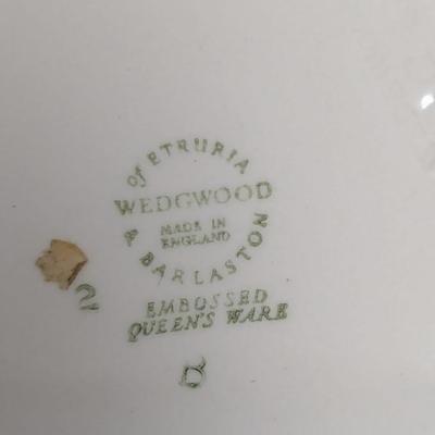 Vintage Wedgwood Etruria Barlaston England Embossed Queensware Round Ashtrays #48