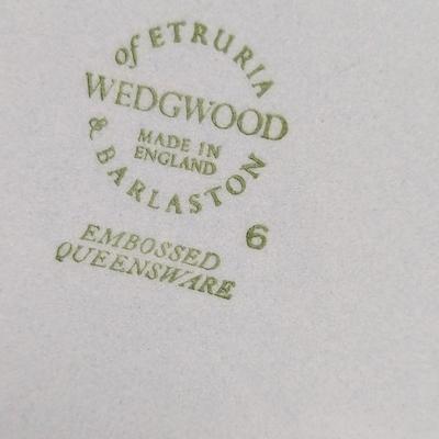 Vintage Wedgwood Etruria Barlaston England Embossed Queensware Cake Stand & Plate #49