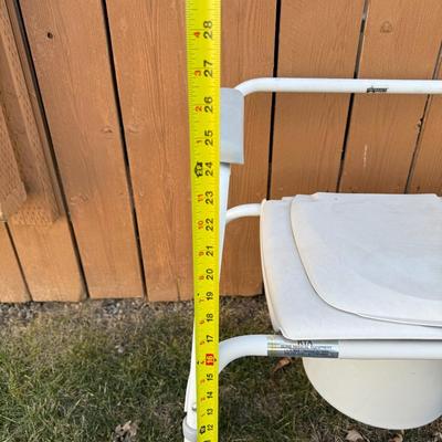 Chair w/ Commode