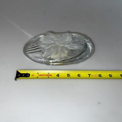 Vintage 90s style Studio Nova glass yellow orchid candy/ jewelry dish.