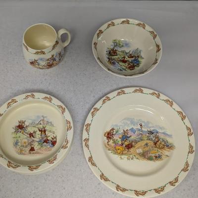 Bunnykins Royal Doulton China Dishes #63