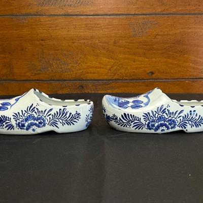 Delft Shoe Flower Pots Porcelain Blue & White Windmill