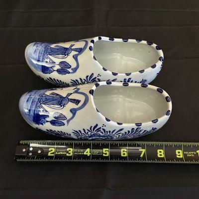 Delft Shoe Flower Pots Porcelain Blue & White Windmill