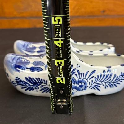Delft Shoe Flower Pots Porcelain Blue & White Windmill