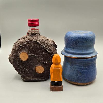 LOT 45B: Nautical Decor, Signed Pottery and More