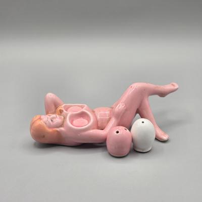 LOT 61B: Looney Tunes Teapot and Group of Whimsical Salt and Pepper Shakers