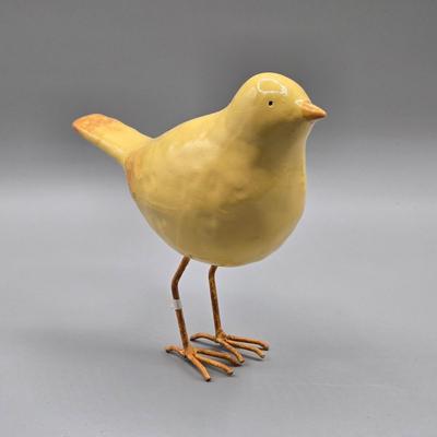 LOT 68A: Country Decor Including Napkin Rings and Music Box