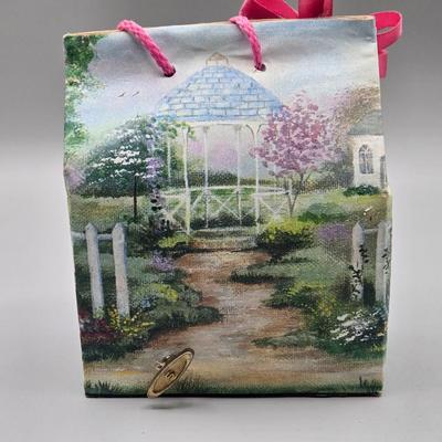 LOT 68A: Country Decor Including Napkin Rings and Music Box