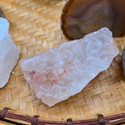 LOT 76B: Various, Unique Geodes