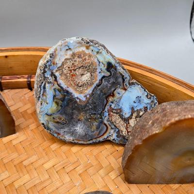 LOT 76B: Various, Unique Geodes