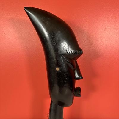 LOT 85C: Three Vintage Hand Carved Wooden African Heads