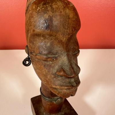 LOT 85C: Three Vintage Hand Carved Wooden African Heads