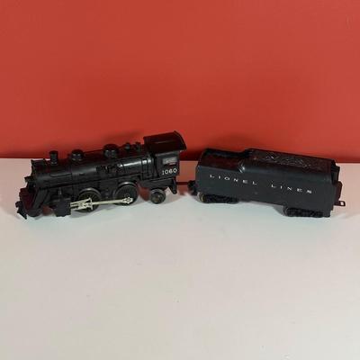 LOT 93C: Lionel Train Collection