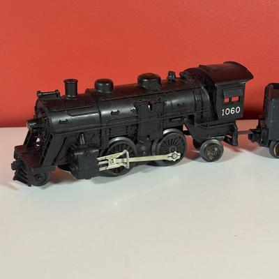 LOT 93C: Lionel Train Collection