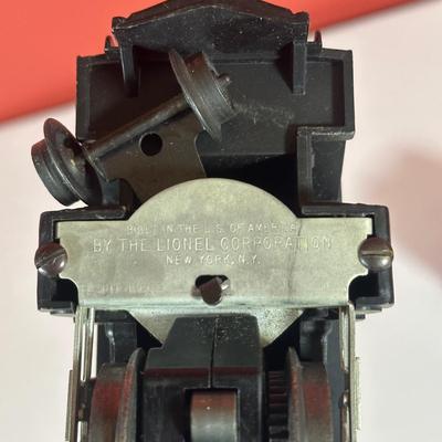 LOT 93C: Lionel Train Collection