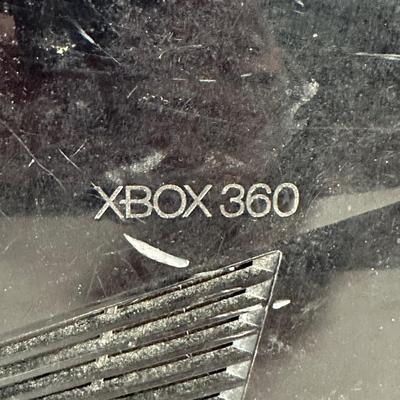 LOT 95C: Xbox 360 Console