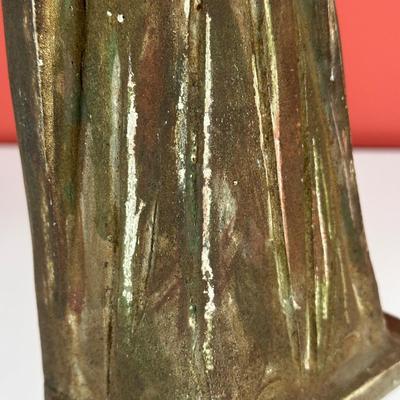 LOT 96C: Vintage Carved Wooden Figures