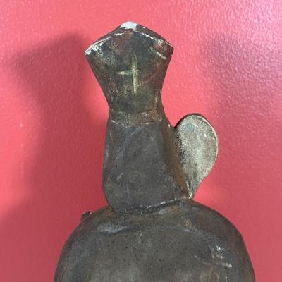 LOT 96C: Vintage Carved Wooden Figures