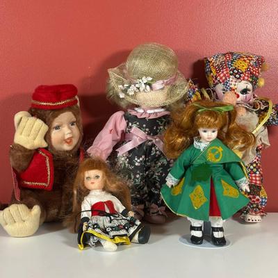 LOT 97C: Porcelain Doll Collection - Precious Moments, Show Stoppers & More